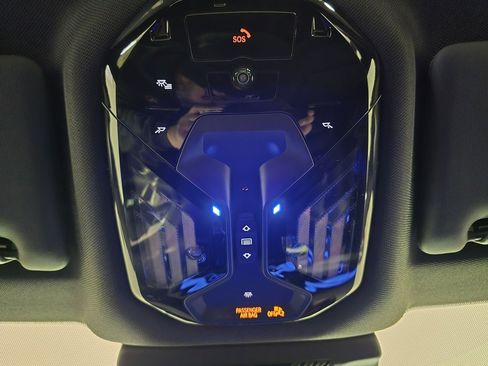 New 2026 BMW 530i xDrive w/ M Sport Package image 26