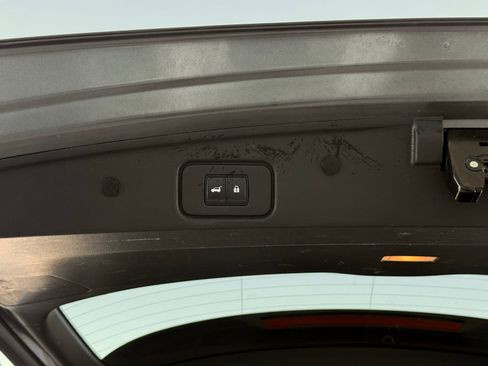 Used 2022 Nissan Pathfinder Platinum w/ Lighting Package (N93) AWD/4WD image 54