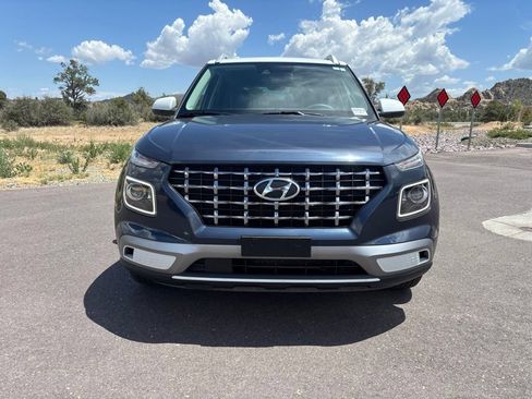 Used 2021 Hyundai Venue w/ Cargo Package FWD image 9