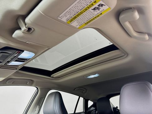 Certified 2025 Subaru Crosstrek 2.5i Limited w/ Popular Package #3A image 17