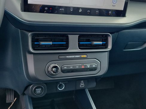 New 2026 Ford Maverick Lobo AWD/4WD image 28