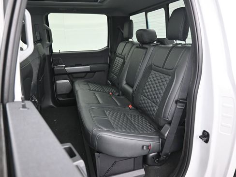 New 2026 Ford F250 Lariat w/ Black Appearance Package image 26