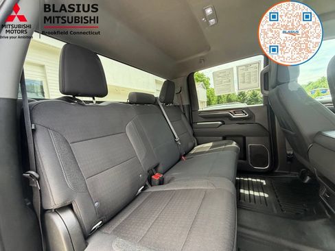Used 2024 Chevrolet Silverado 2500 LT AWD/4WD image 50