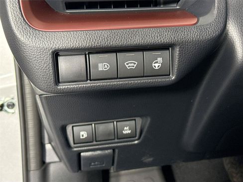 Used 2026 Toyota Prius Plug-In Hybrid FWD image 16