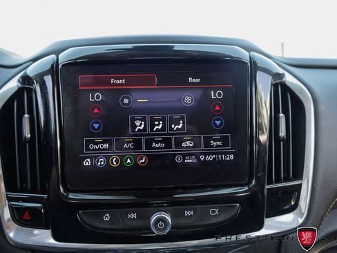 Used 2020 Chevrolet Traverse RS w/ LPO, 'HIT The Road' Package AWD/4WD image 32