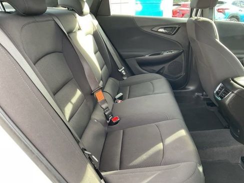 Used 2024 Chevrolet Malibu LT image 26