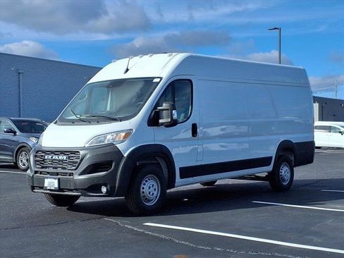 New 2026 RAM ProMaster 3500 w/ Safety Group FWD image 21