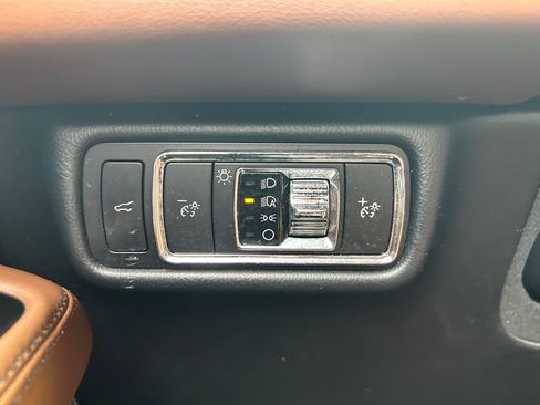 Used 2023 Lincoln Aviator Reserve w/ Equipment Group 201A AWD/4WD image 20