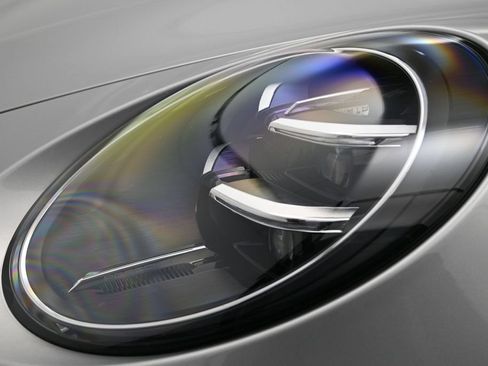 Certified 2025 Porsche 911 Carrera S RWD image 34