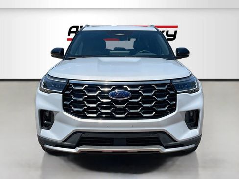Used 2025 Ford Explorer Platinum w/ LUX Leather Package AWD/4WD image 2