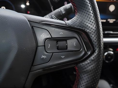 Certified 2024 Chevrolet Trax RS FWD image 24