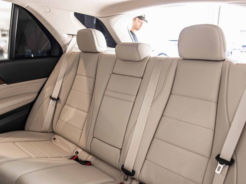 Used 2022 Mercedes-Benz GLE 450 4MATIC w/ Revised AMG Line Exterior image 36