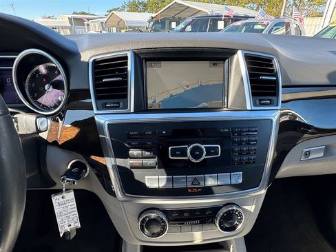 Used 2014 Mercedes-Benz ML 350 image 18