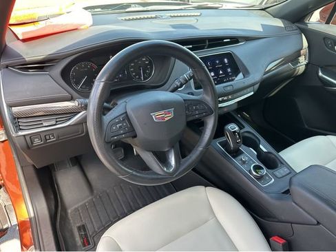 Used 2019 Cadillac XT4 Sport FWD image 6