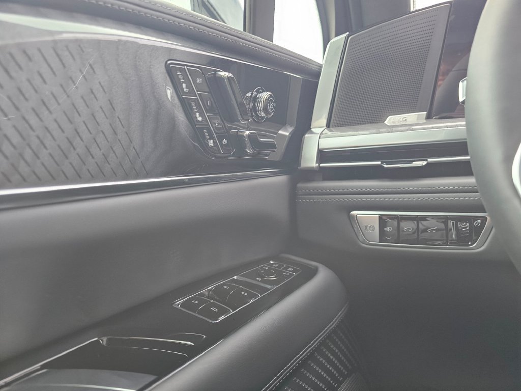New 2026 Cadillac Escalade IQ Sport 2 AWD/4WD image 34