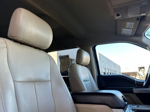 Used 2019 Ford F150 Lariat image 17