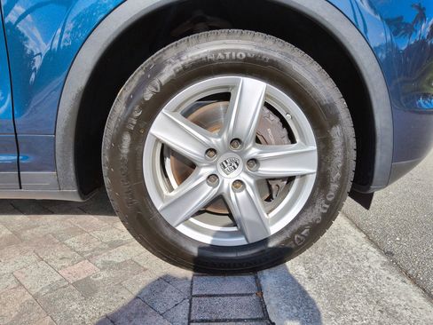 Used 2014 Porsche Cayenne AWD/4WD image 49