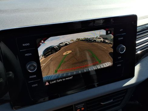 New 2026 Volkswagen Jetta SE image 18