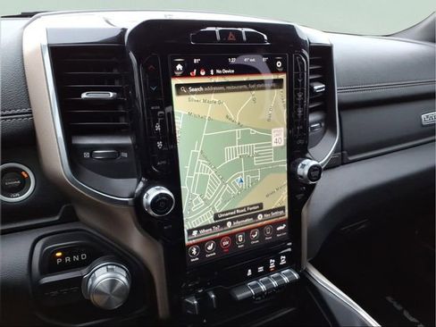 Used 2019 RAM 1500 Laramie w/ Sport Appearance Package image 9