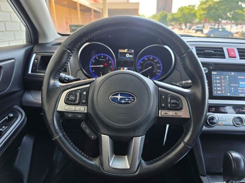 Used 2016 Subaru Legacy 2.5i Premium AWD/4WD image 17