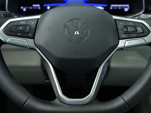 New 2026 Volkswagen Jetta SE image 13