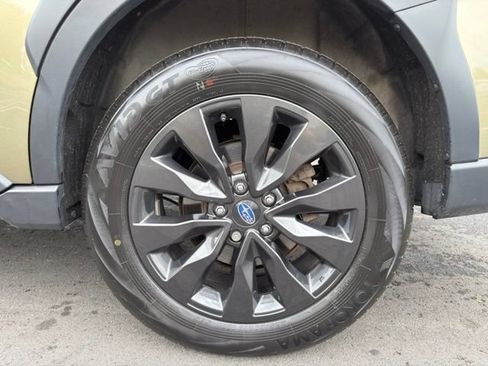 Used 2025 Subaru Outback Onyx Edition AWD/4WD image 28