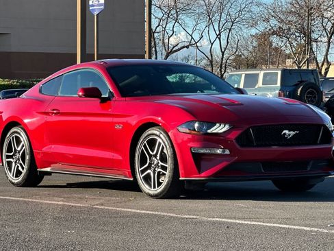 Certified 2022 Ford Mustang GT image 9