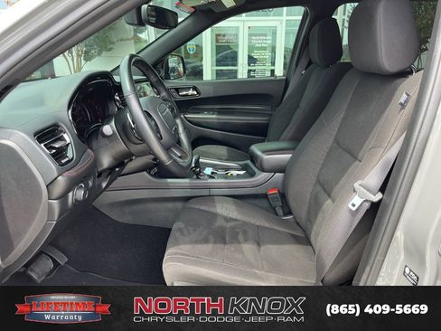 Used 2025 Dodge Durango GT w/ Blacktop Package AWD/4WD image 3