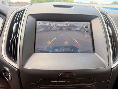 Used 2016 Ford Edge SEL w/ Equipment Group 201A AWD/4WD image 12