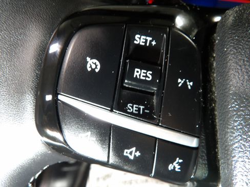 Used 2024 Ford Escape Active image 24