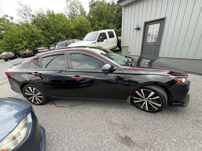 Used 2019 Nissan Altima 2.5 SR w/ SR Premium Package