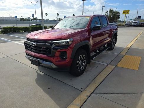 Used 2023 Chevrolet Colorado Z71 w/ Z71 Convenience Package 2 image 8