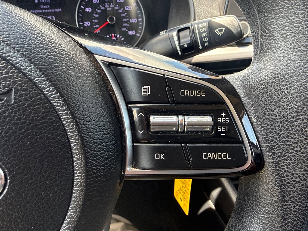 Used 2019 Kia Forte LXS FWD image 13