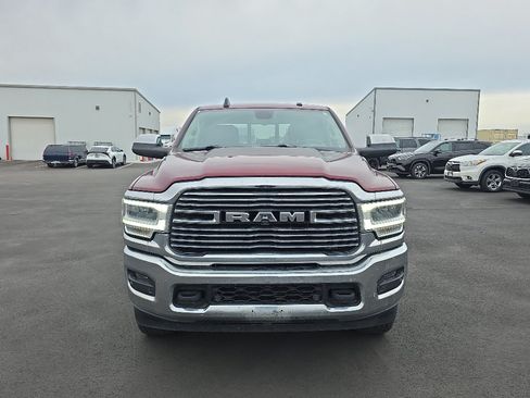 Used 2019 RAM 2500 Laramie AWD/4WD image 2