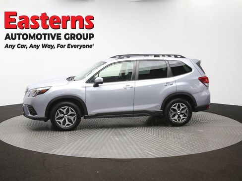 Used 2022 Subaru Forester Premium AWD/4WD image 62