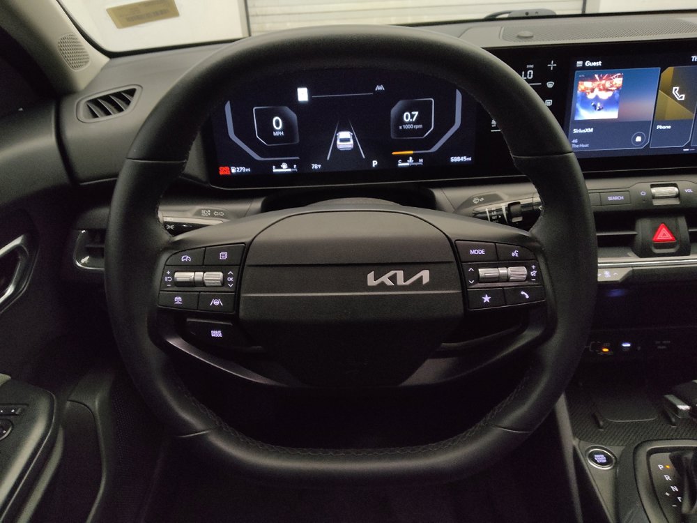 Used 2025 Kia K4 EX FWD image 22