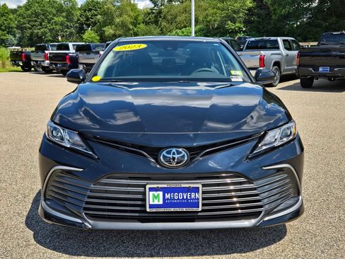Used 2023 Toyota Camry LE FWD image 9
