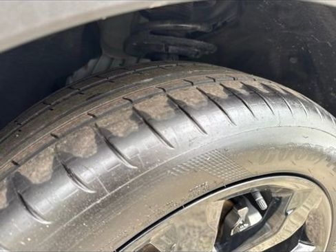 Used 2023 Ford Explorer ST-Line w/ Class IV Trailer Tow Package image 27