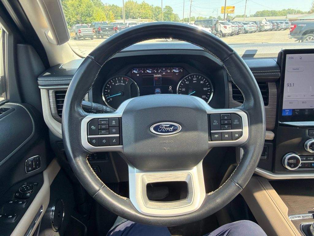 Used 2024 Ford Expedition Limited AWD/4WD image 24