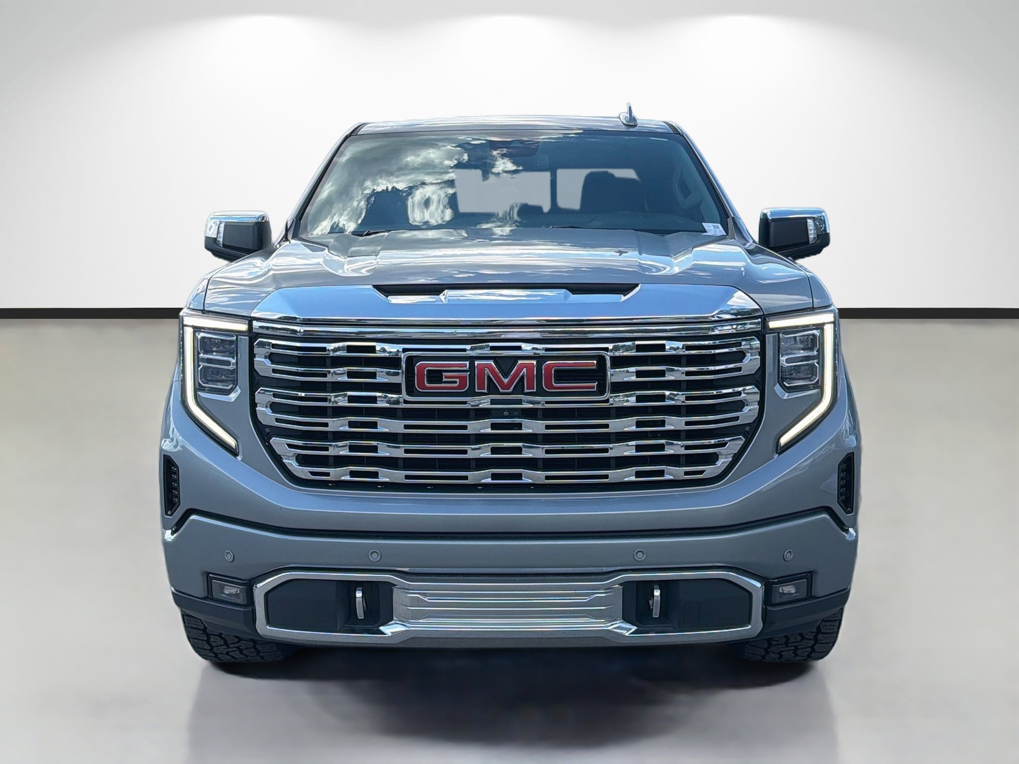 Used 2023 GMC Sierra 1500 Denali AWD/4WD image 8