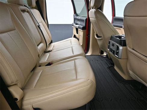Used 2020 Ford F250 Lariat w/ Lariat Value Package image 16