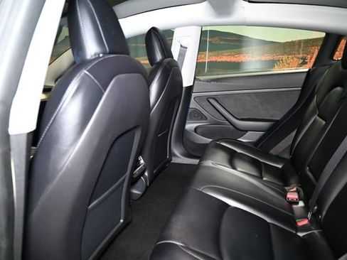 Used 2021 Tesla Model 3 Standard Range Plus RWD image 43