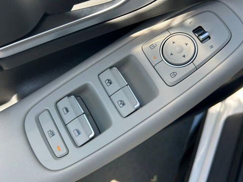 New 2025 Hyundai Sonata SEL FWD image 24