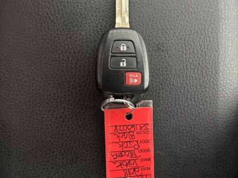 Used 2018 Toyota Tacoma SR5 image 30