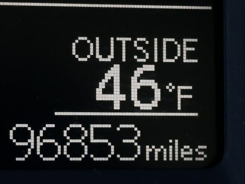 Used 2017 Toyota Corolla L image 19