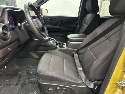 Used 2023 Chevrolet Colorado Trail Boss w/ Advanced Trailering Package image 21