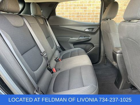 Used 2023 Chevrolet Bolt EUV LT w/ Comfort Package image 25