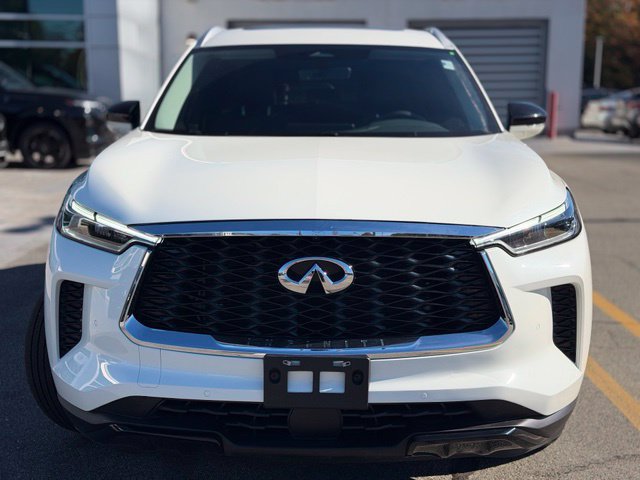 Used 2023 INFINITI QX60 Luxe w/ Cargo Package AWD/4WD image 10