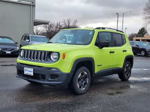 Used 2018 Jeep Renegade Sport w/ Power & Air Group image 2