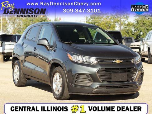 Used 2021 Chevrolet Trax LS w/ Tint and Cruise Package FWD image 1